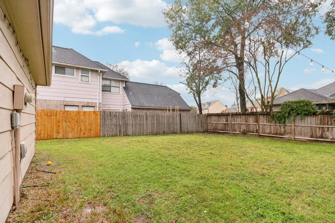 Photo of 8003 Oceanside Drive