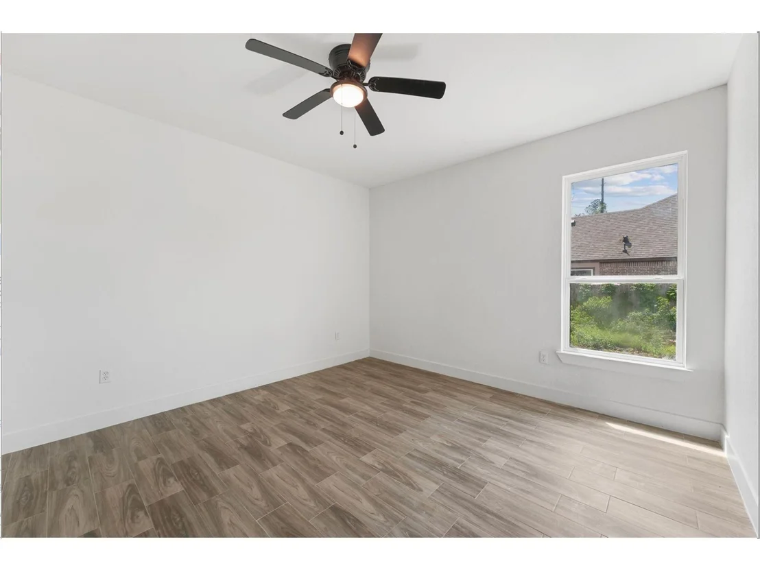 Photo of 679 Road 66111
