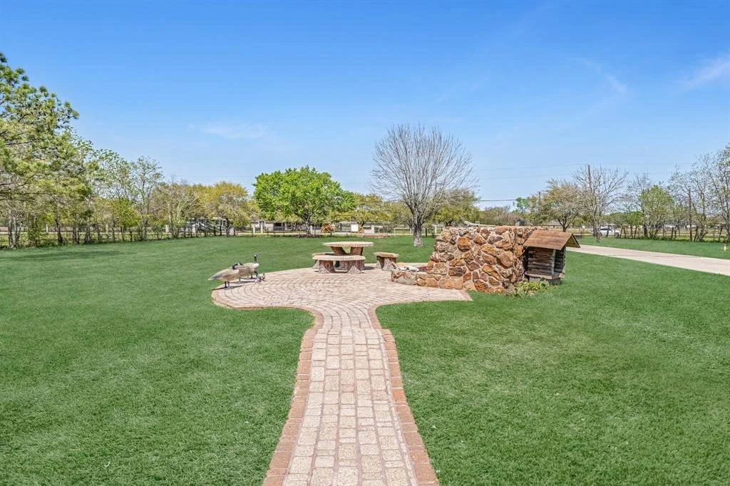 Photo of 1112 Misty Way Drive
