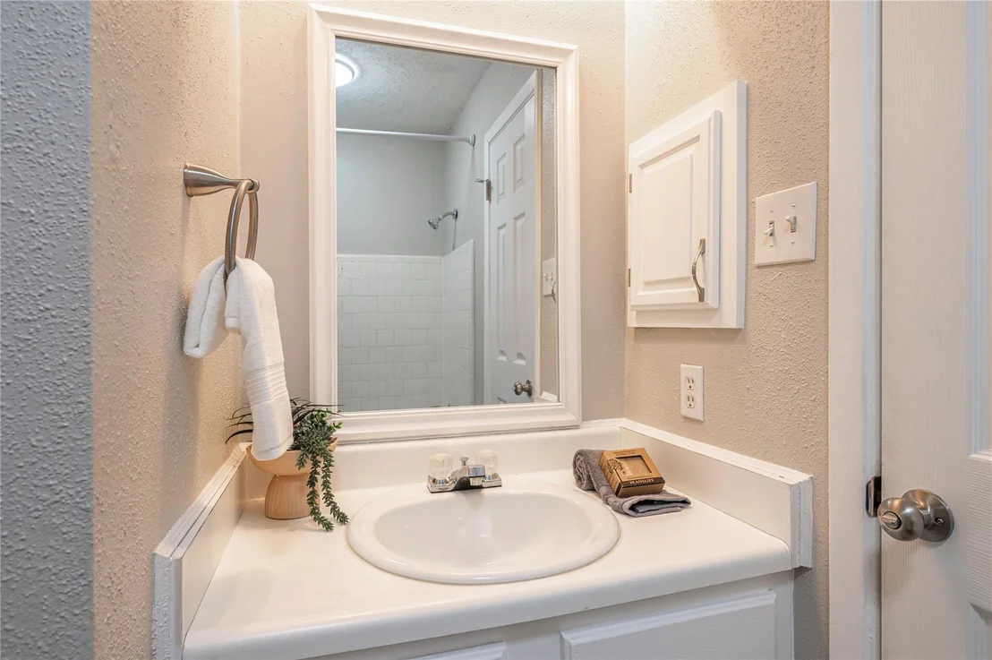 Photo of 17602 Heritage Bay Drive
