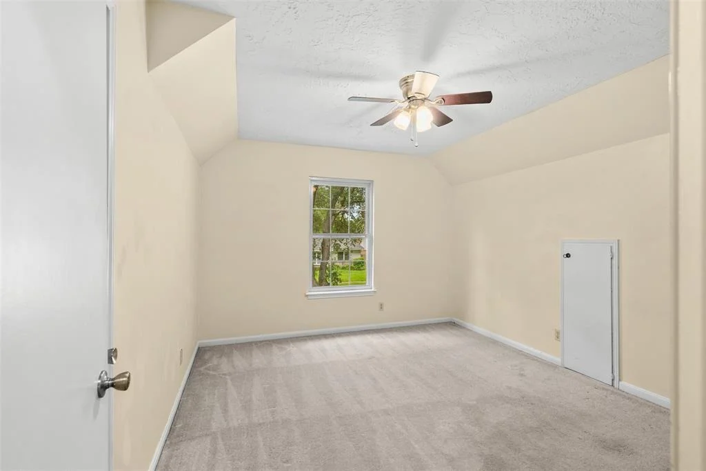 Photo of 3315 Crestdale Drive