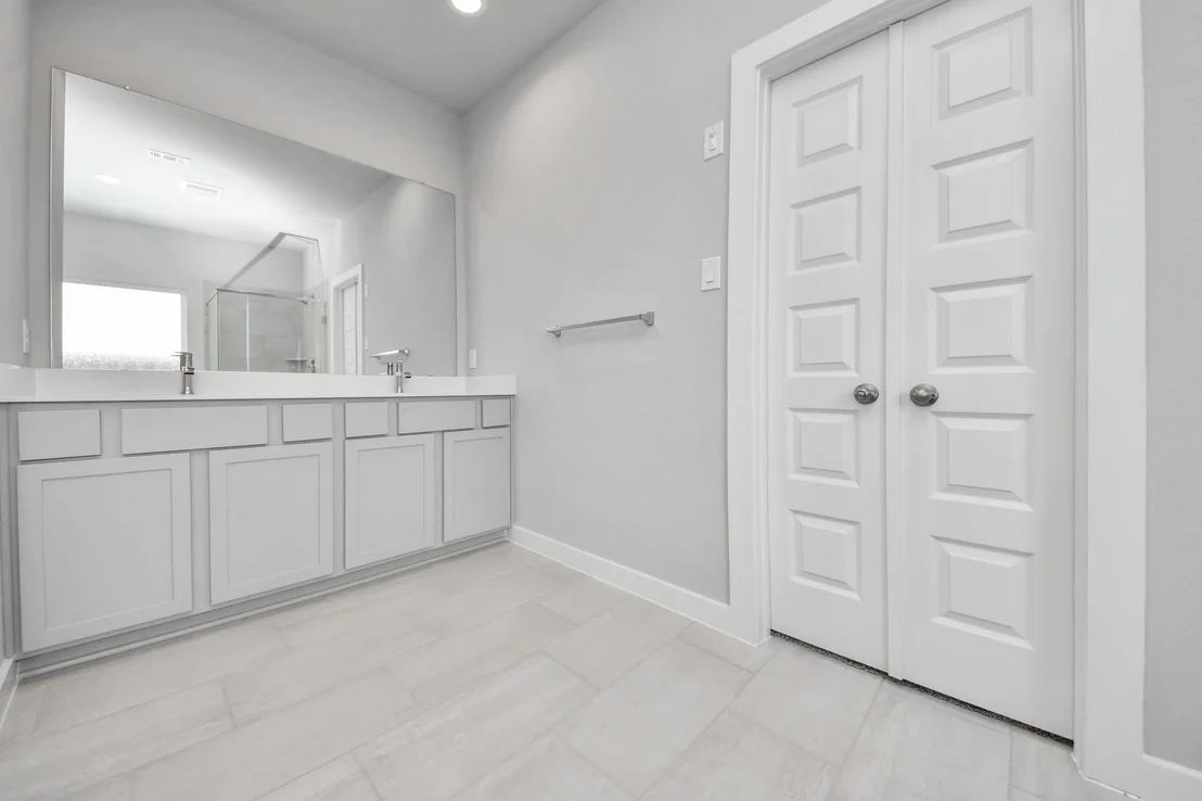 Photo of 68 Thickets Grove Drive