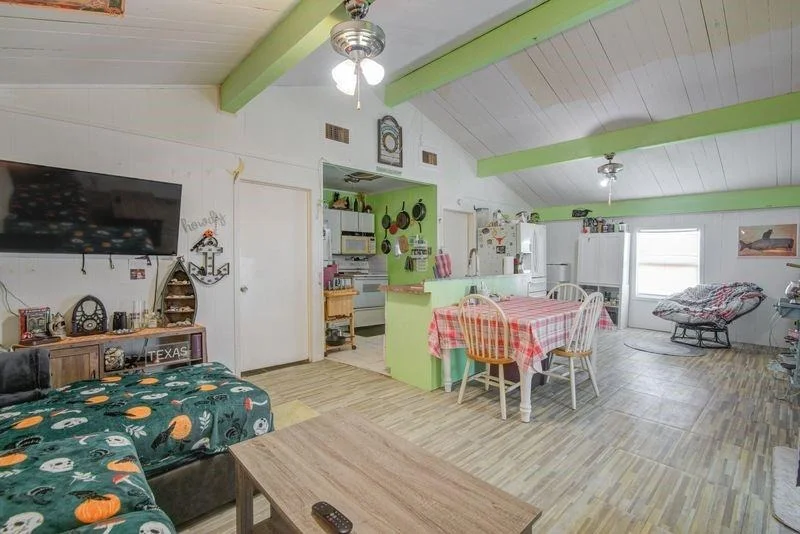 Photo of 13219 Buccaneer Parkway
