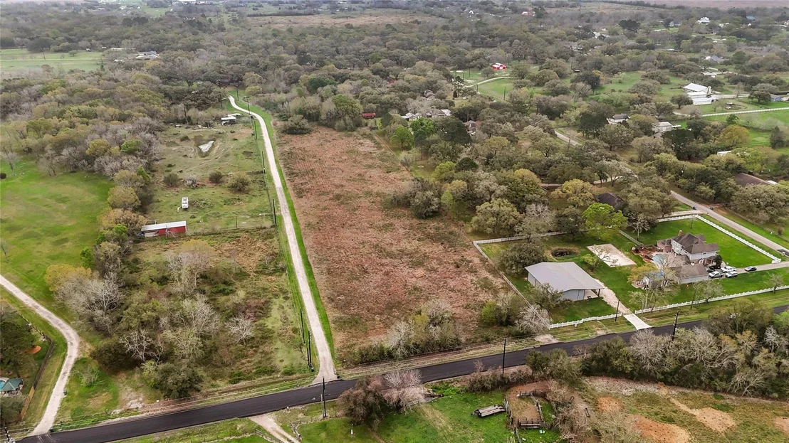 Photo of 10003 Hanselman Road