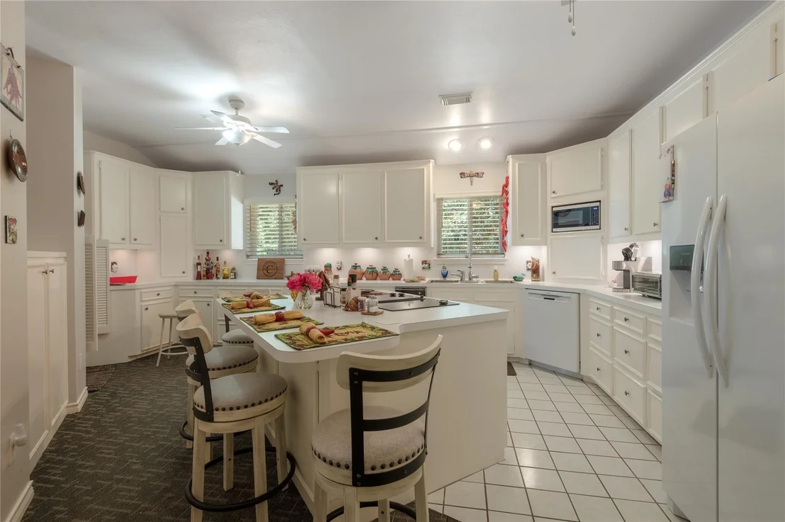 Photo of 108 Cottonwood Road
