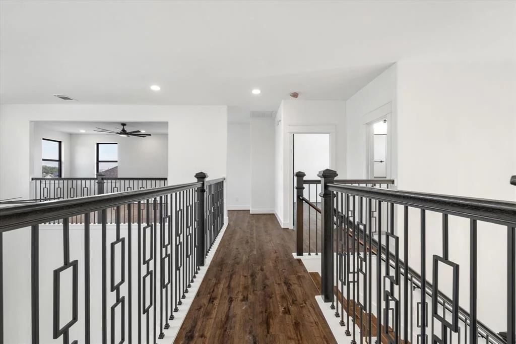 Photo of 811 Easy Street