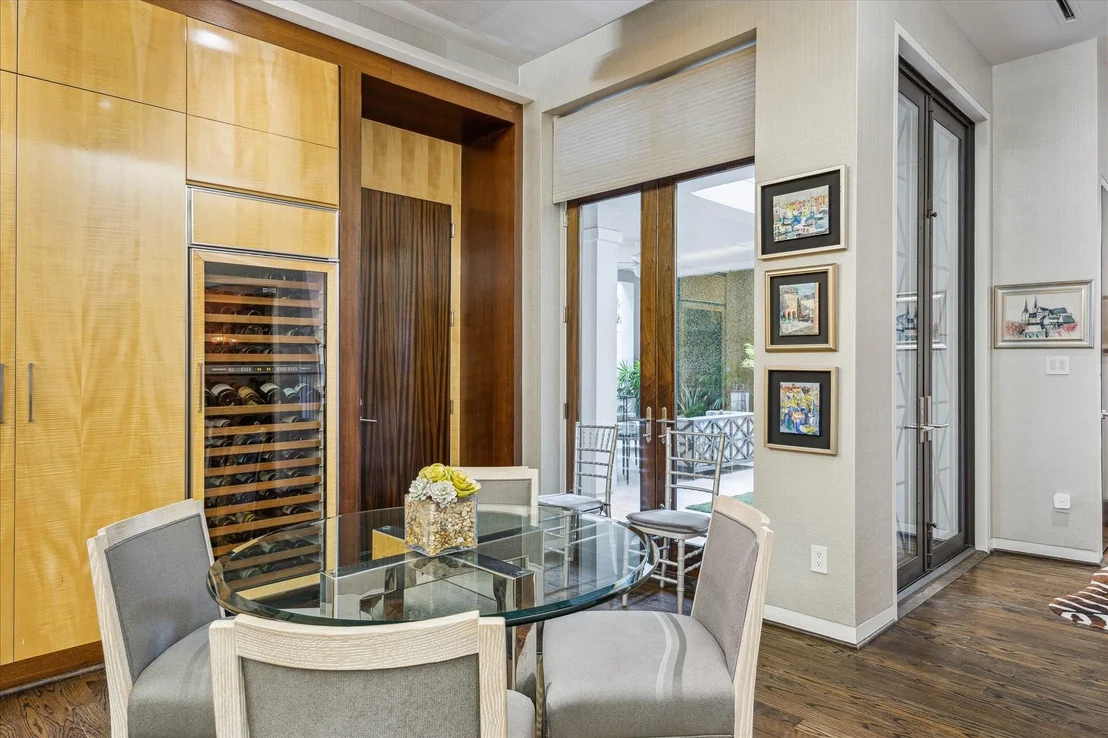 Photo of 20 Eaton Square
