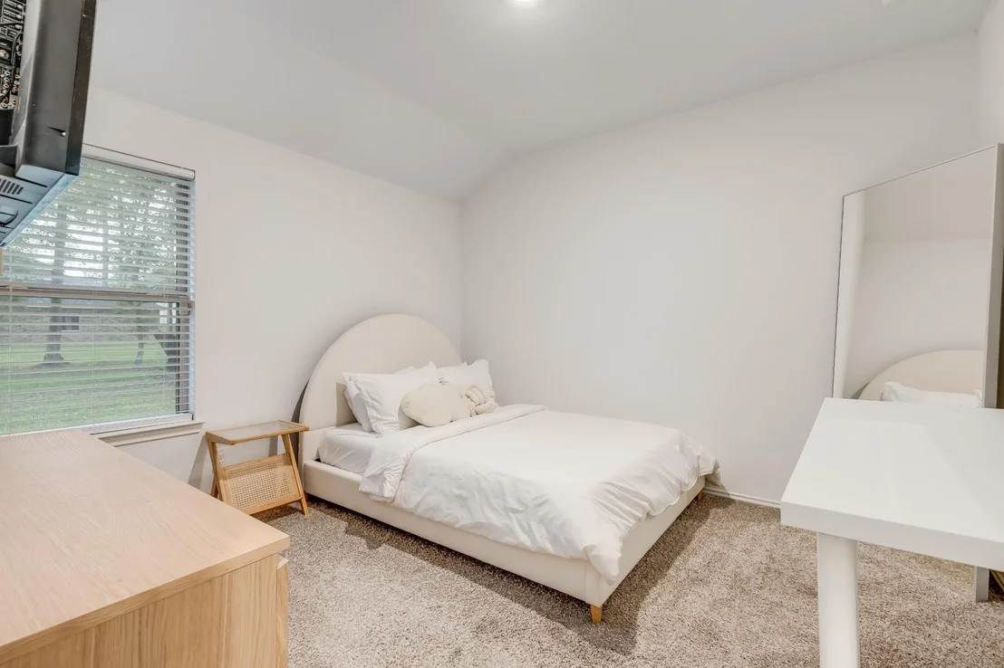 Photo of 3110 Roman Forest Boulevard