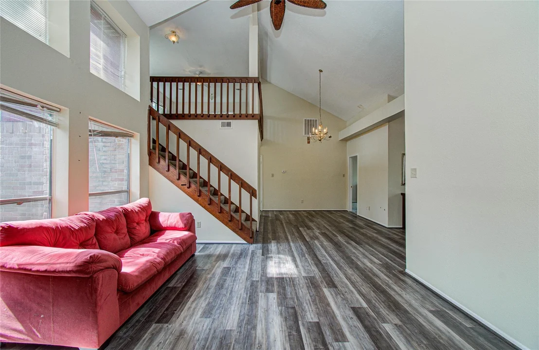 Photo of 4911 Tealgate Drive