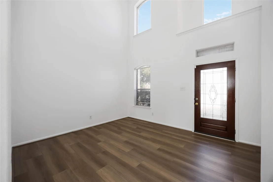 Photo of 6107 Menor Crest Drive