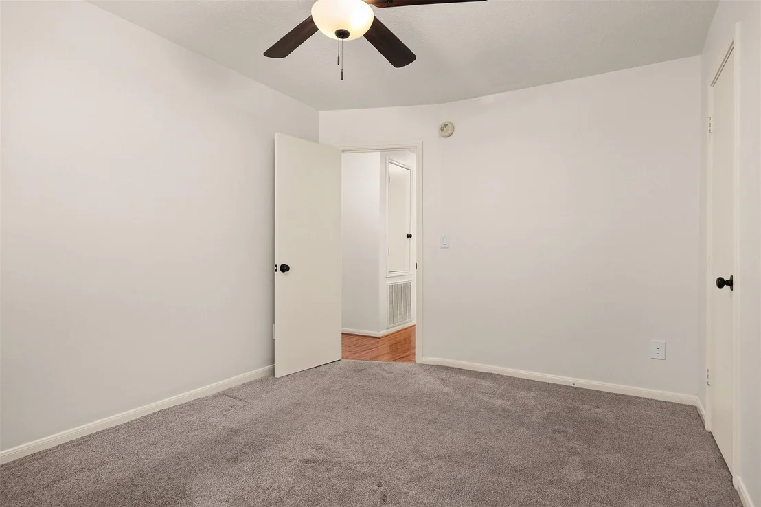 Photo of 4826 Gypsy Forest Drive