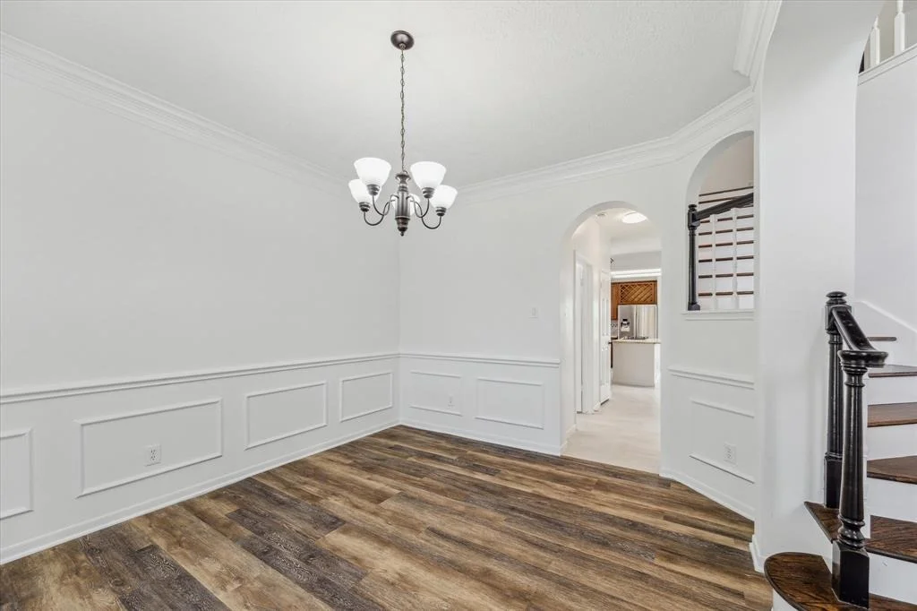 Photo of 30010 Nanton Drive