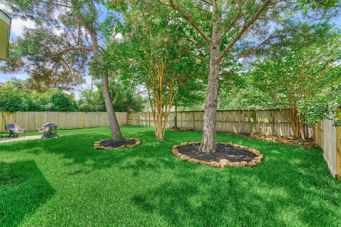 Photo of 6327 Holden Mills Drive