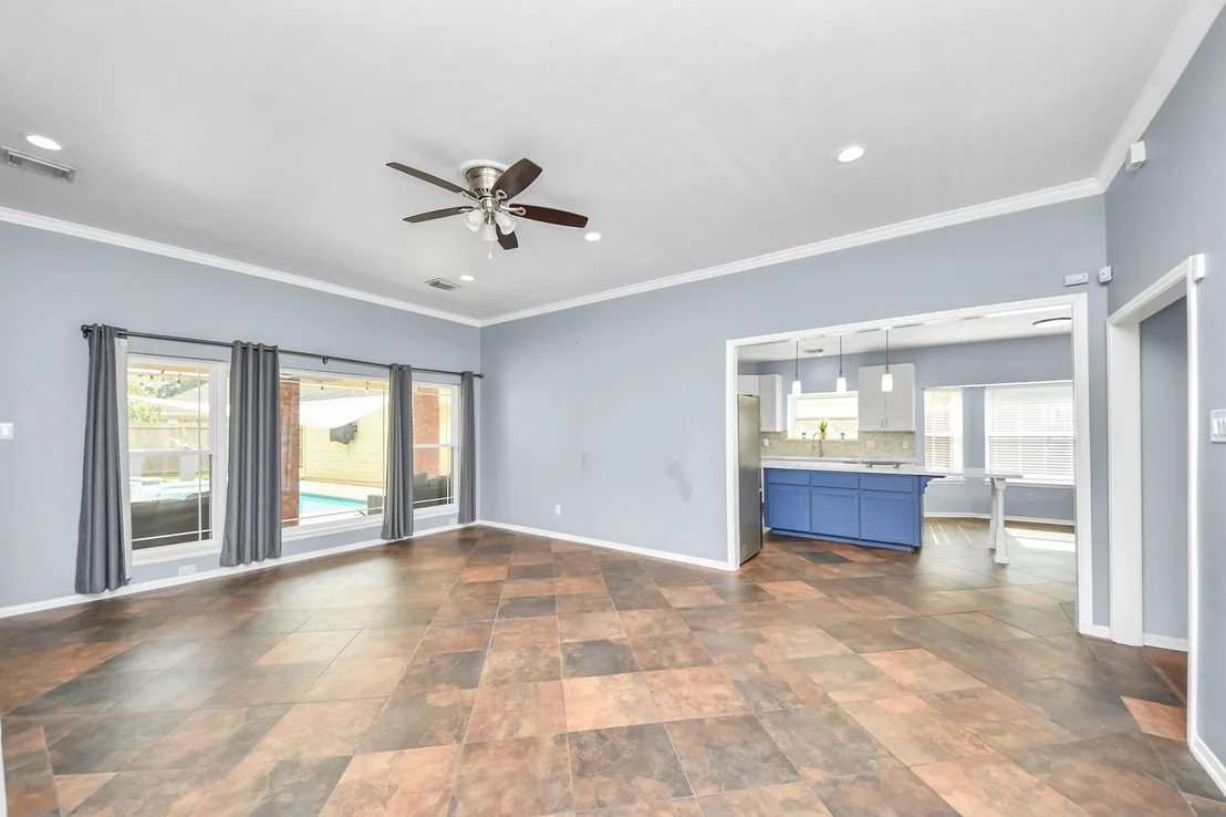Photo of 622 Fernglade Drive
