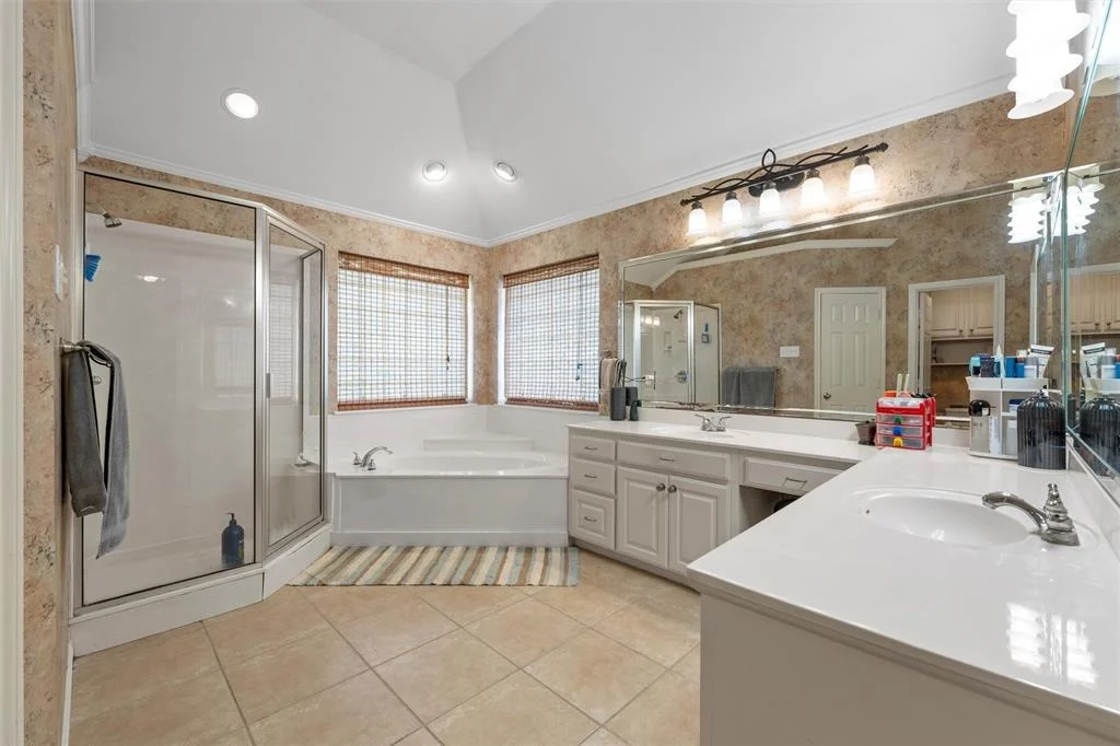 Photo of 2716 Cherokee Lane