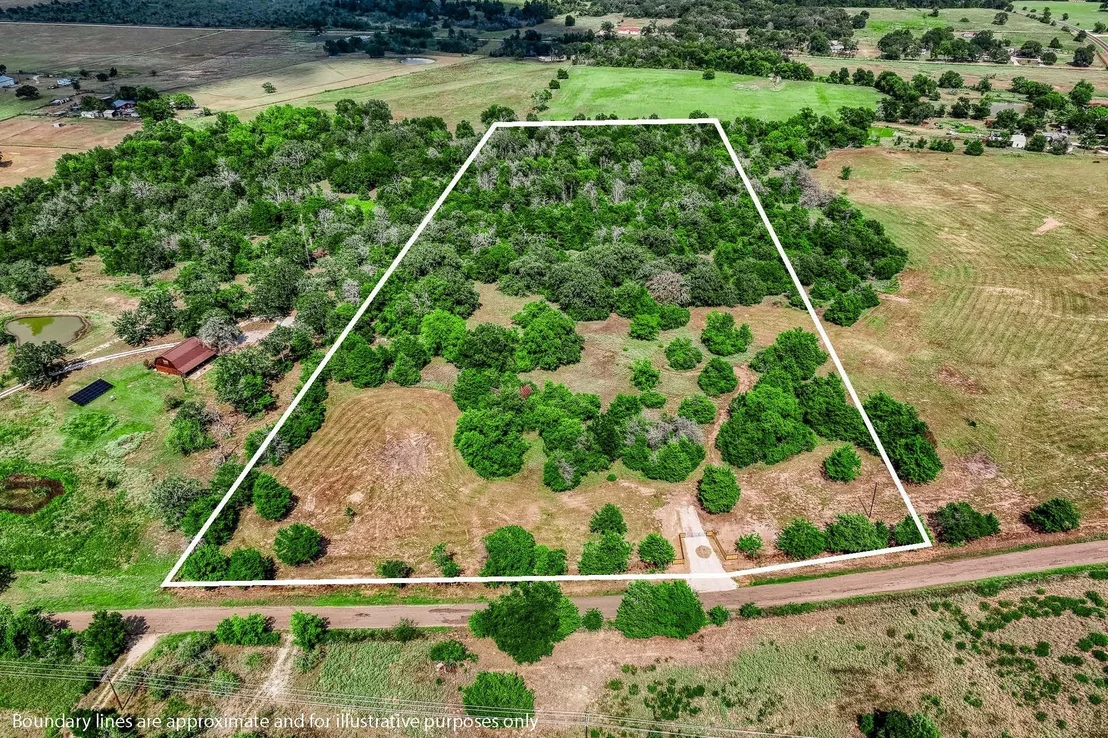 Photo of 8595 County Road 324