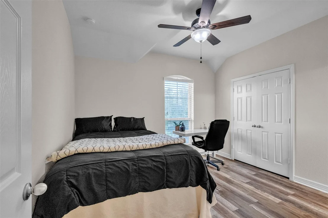 Photo of 26403 Prairie School Lane