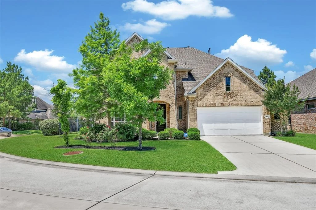 Photo of 19 N Wheatleigh Drive