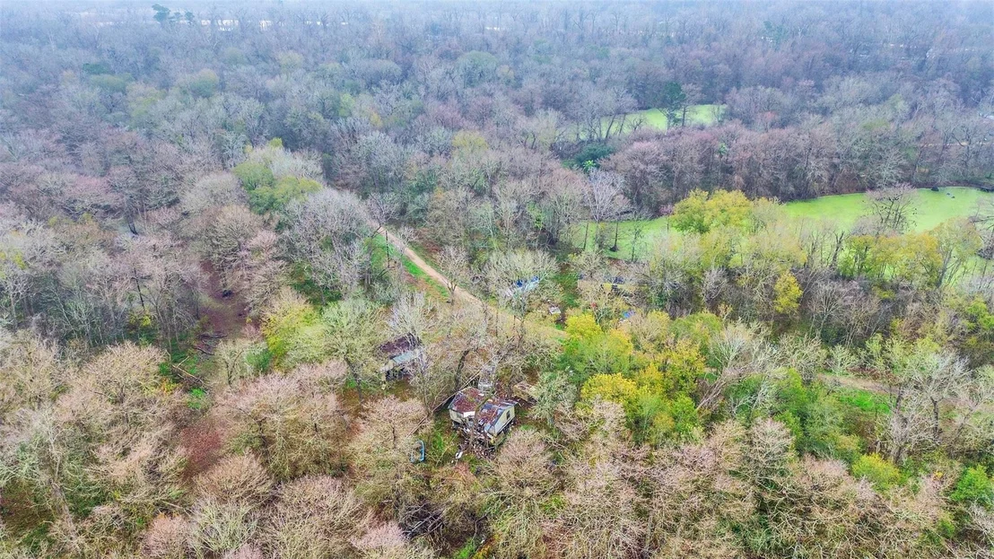 Photo of 219 River Road