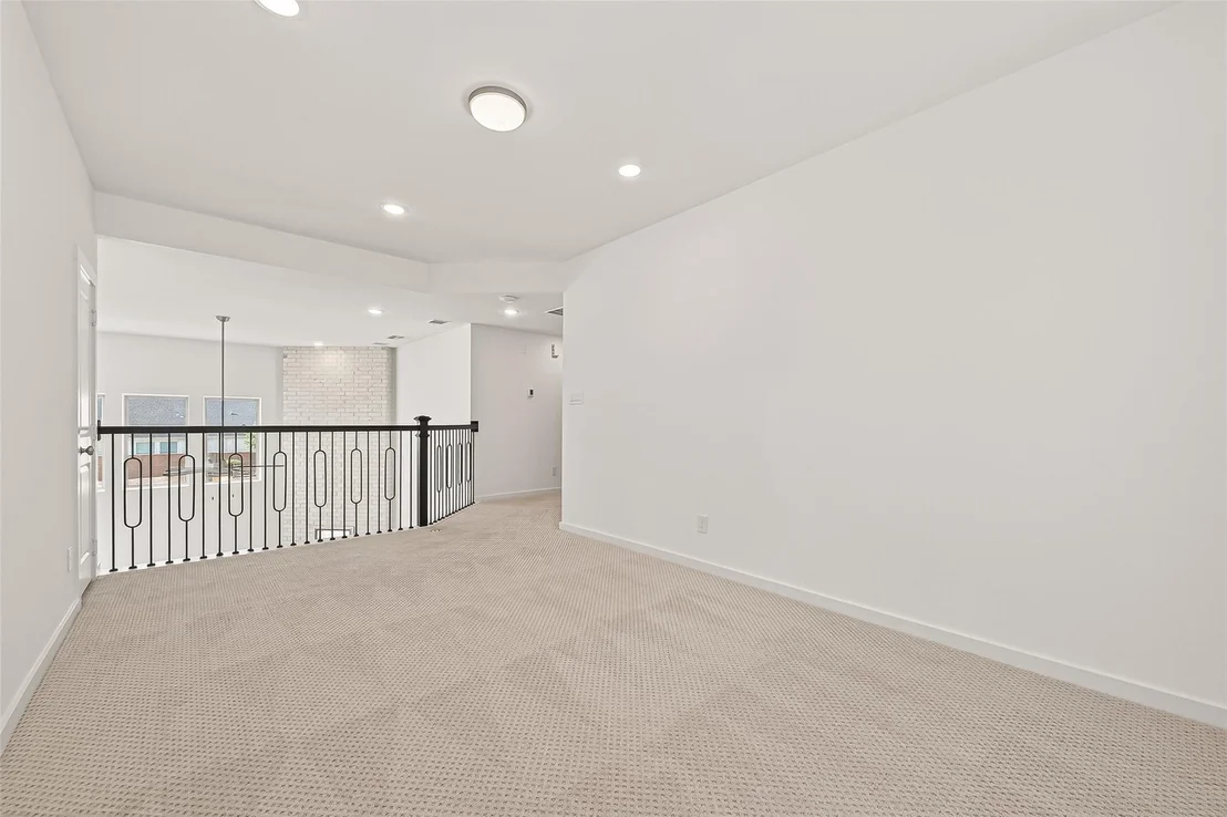 Photo of 7427 Compass Drive