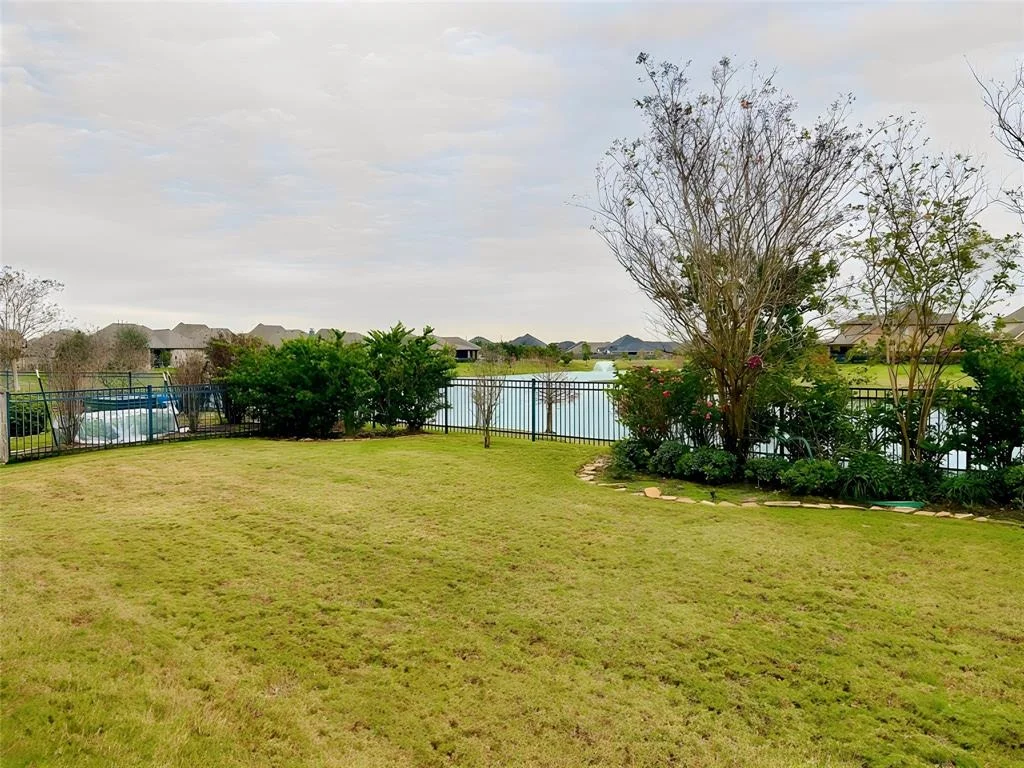 Photo of 2431 Juniper Bend
