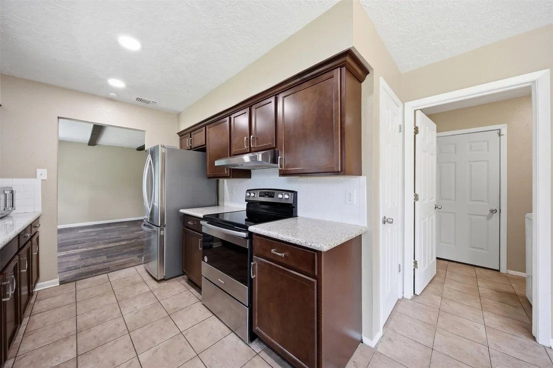 Photo of 9418 Kilrenny Drive