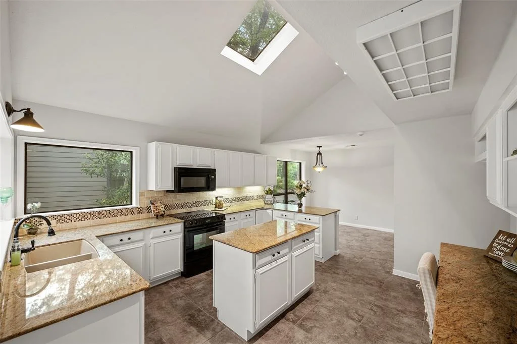 Photo of 18703 Rosebud Lane