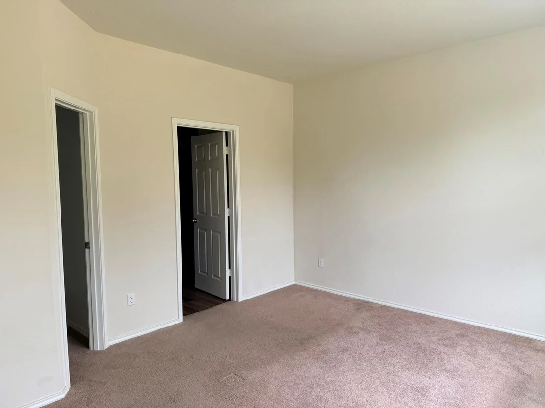Photo of 1829 T H Johnson Drive