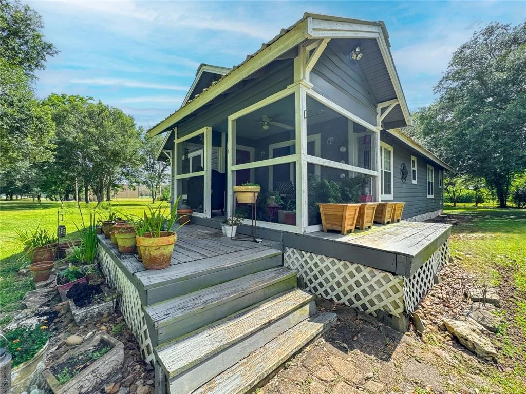 Photo of 7218 County Road 42