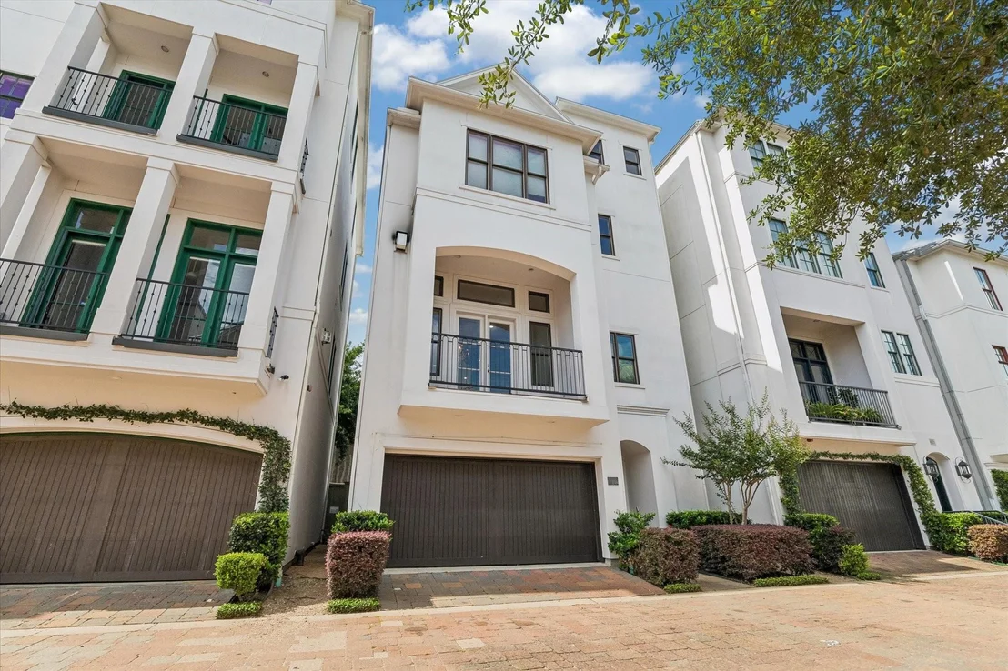 Photo of 6019 Post Oak Green Ln