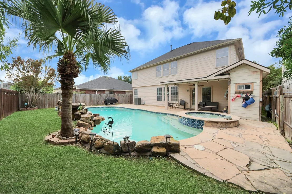 Photo of 1315 Chalk Rock Drive