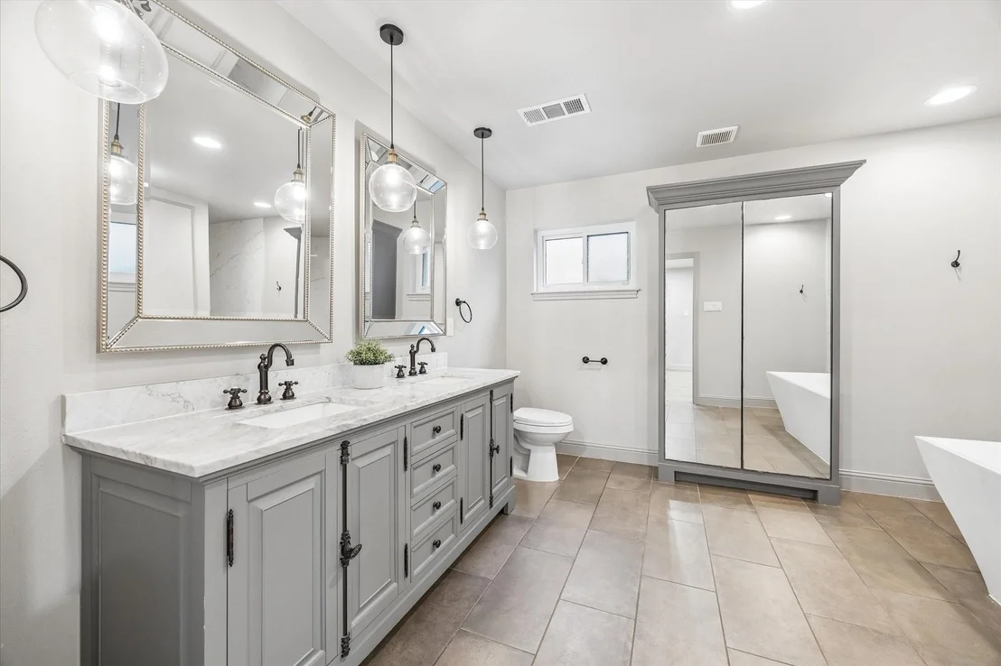 Photo of 10602 Del Monte Drive