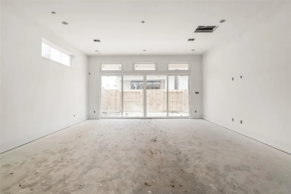 Photo of 1122 Robbie Street