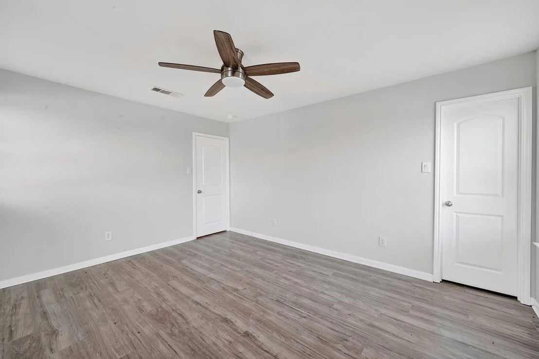 Photo of 228 Elm Patch