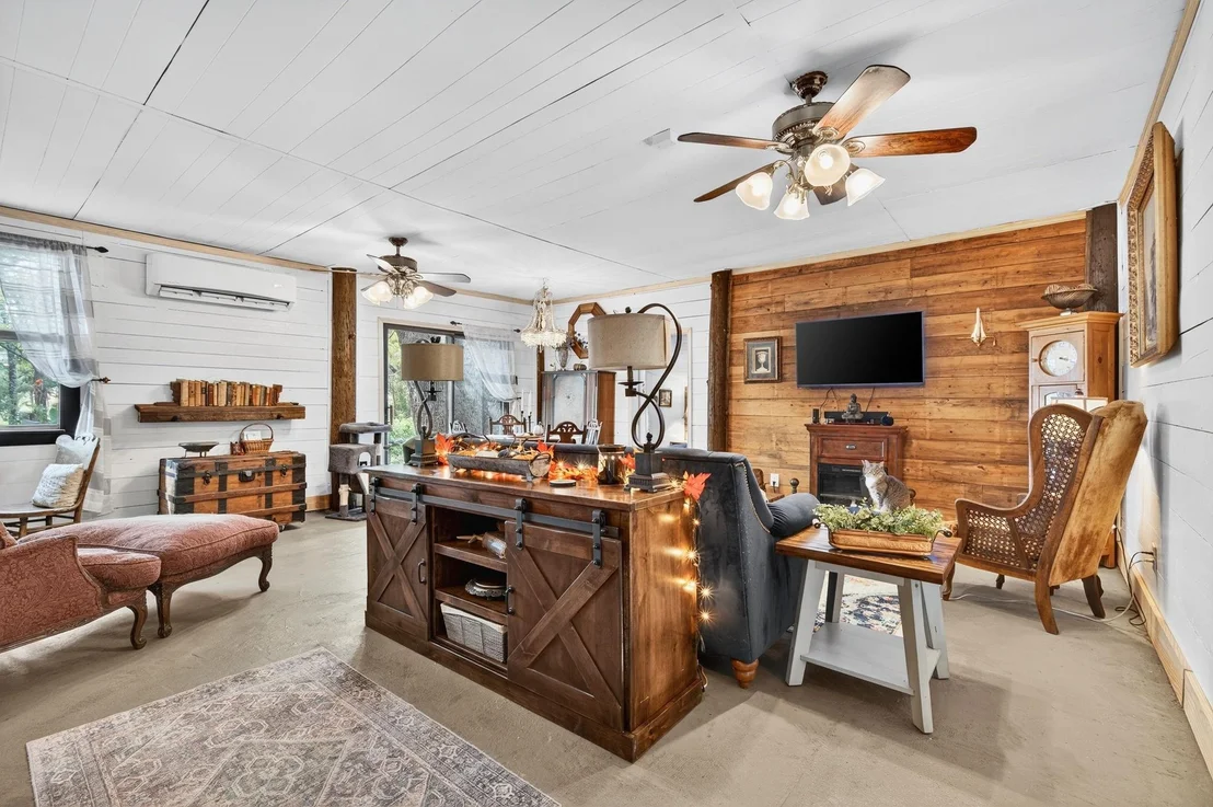 Photo of 312 Magnus Road
