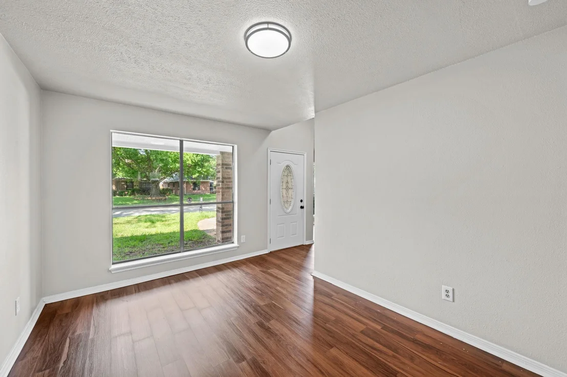Photo of 19614 Pine Cluster Lane