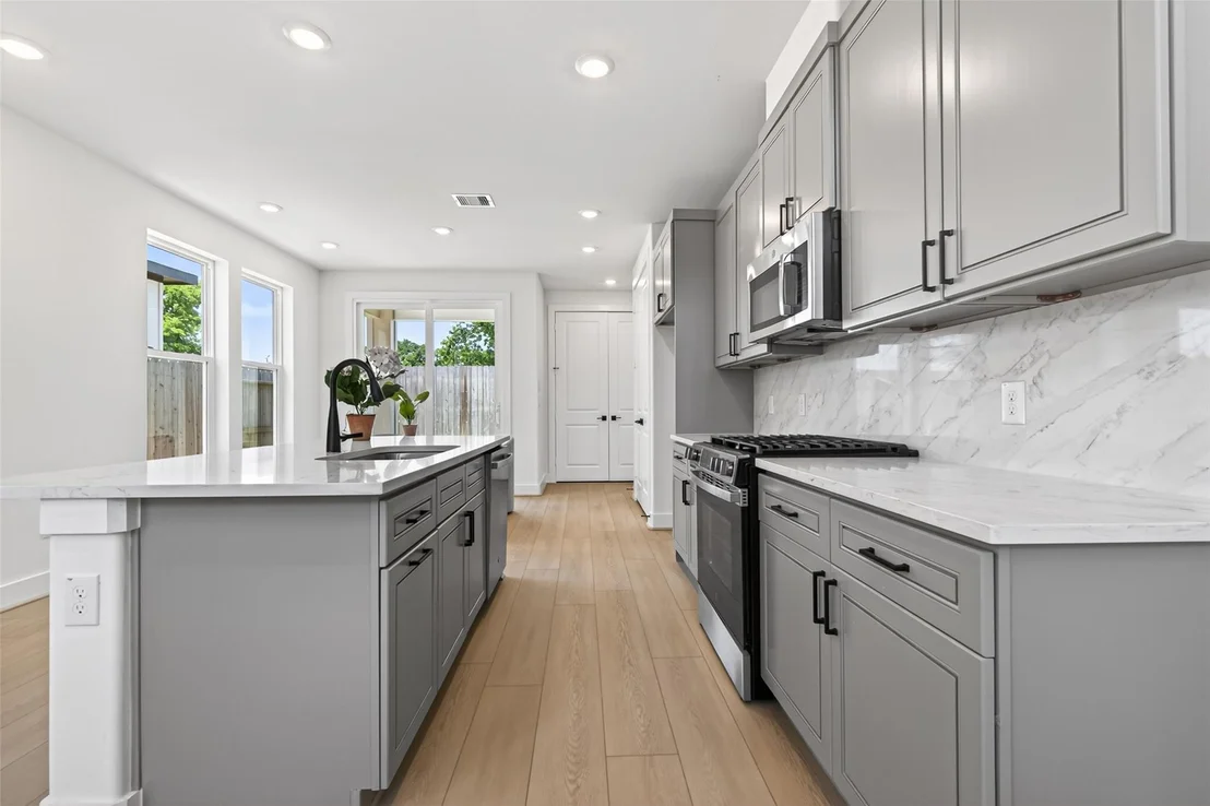 Photo of 4310 Avron Drive