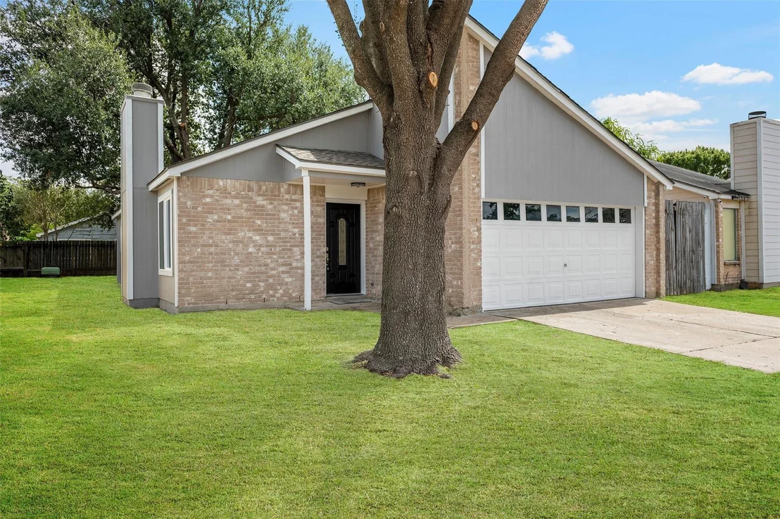 Photo of 7606 Pepperbrook Drive