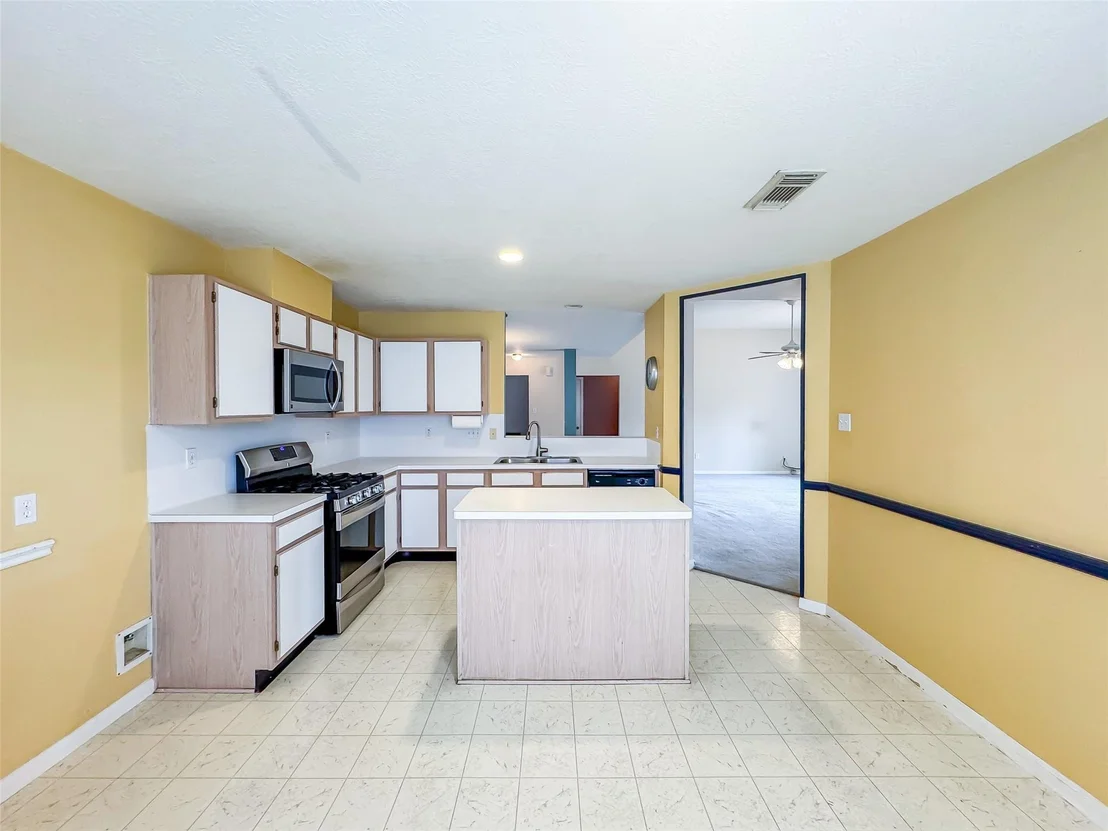 Photo of 6835 Haven Creek Drive
