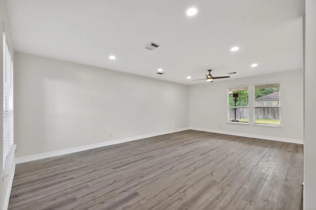Photo of 918 Ivycroft Lane