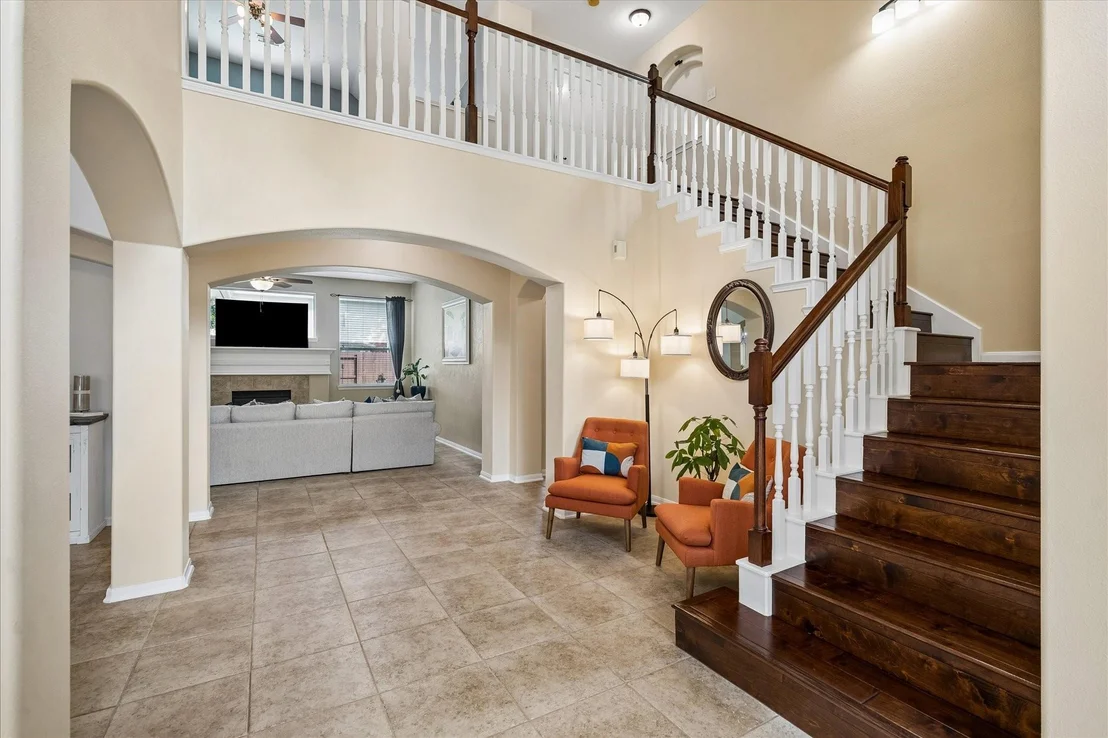 Photo of 9122 Memorial Valley Drive