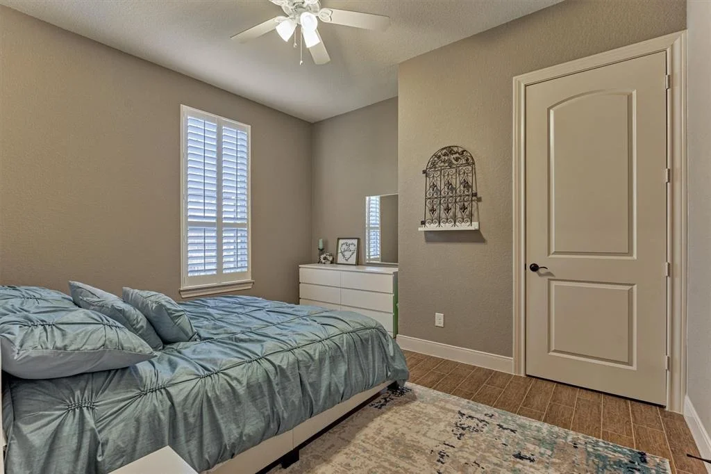 Photo of 368 Connemara Drive