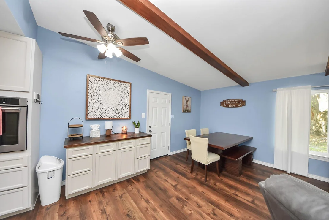 Photo of 1405 Avenue G