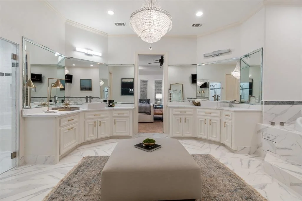 Photo of 337 W Pines Drive