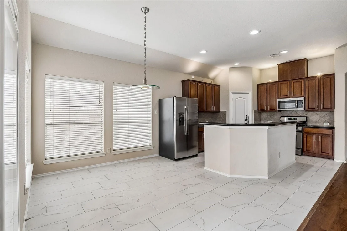 Photo of 8107 Whisper Point Drive