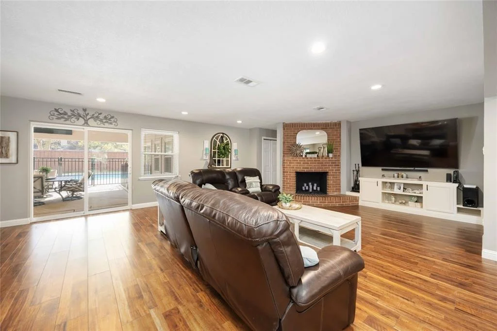 Photo of 2114 Oceanview Drive