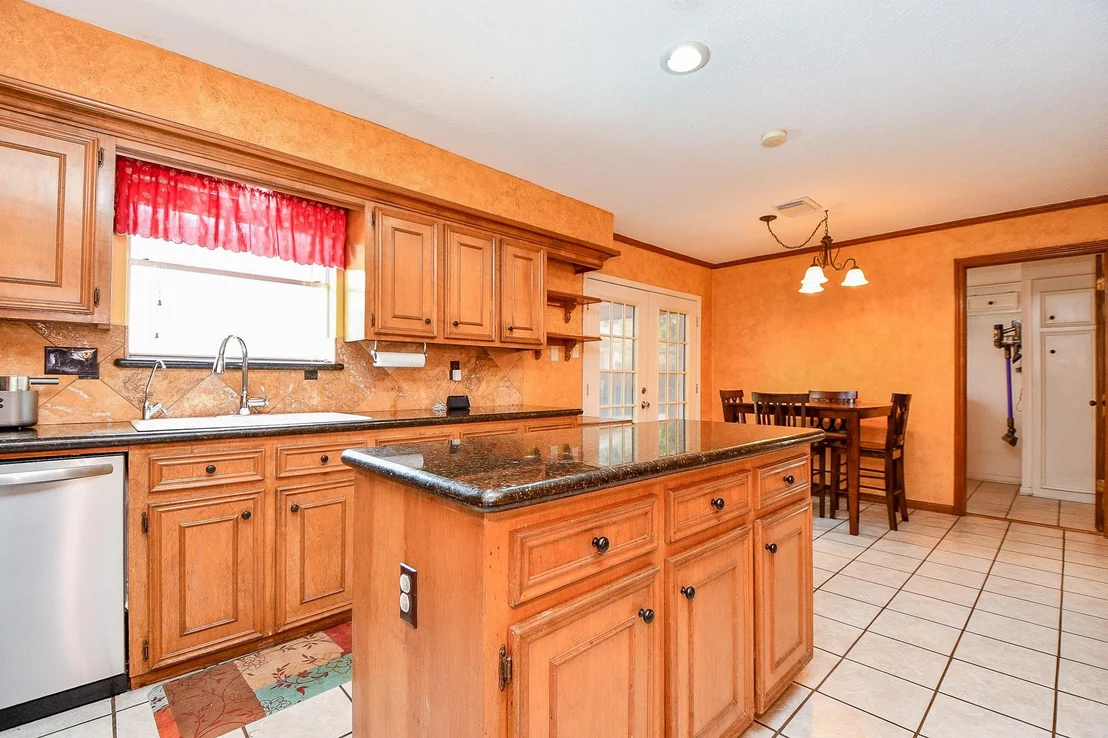 Photo of 1230 Crossfield Drive