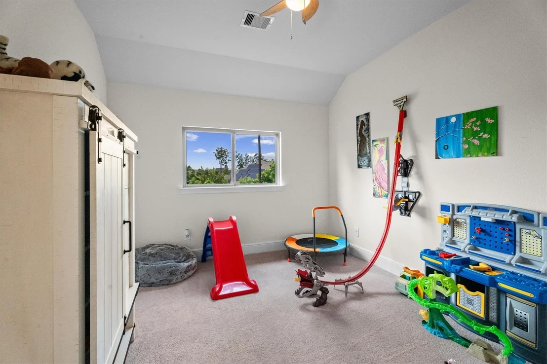 Photo of 17403 Violet Vineyard Street