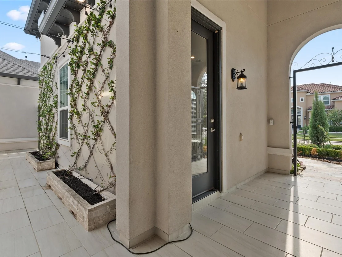 Photo of 3954 Kelley Pond Drive