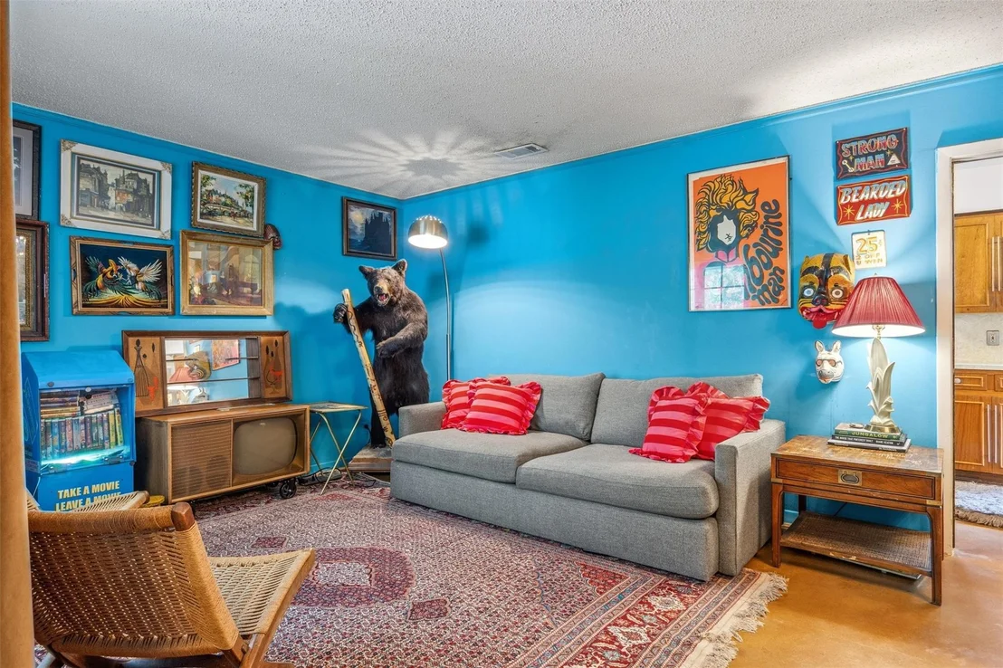 Photo of 3304 Whitepine Drive